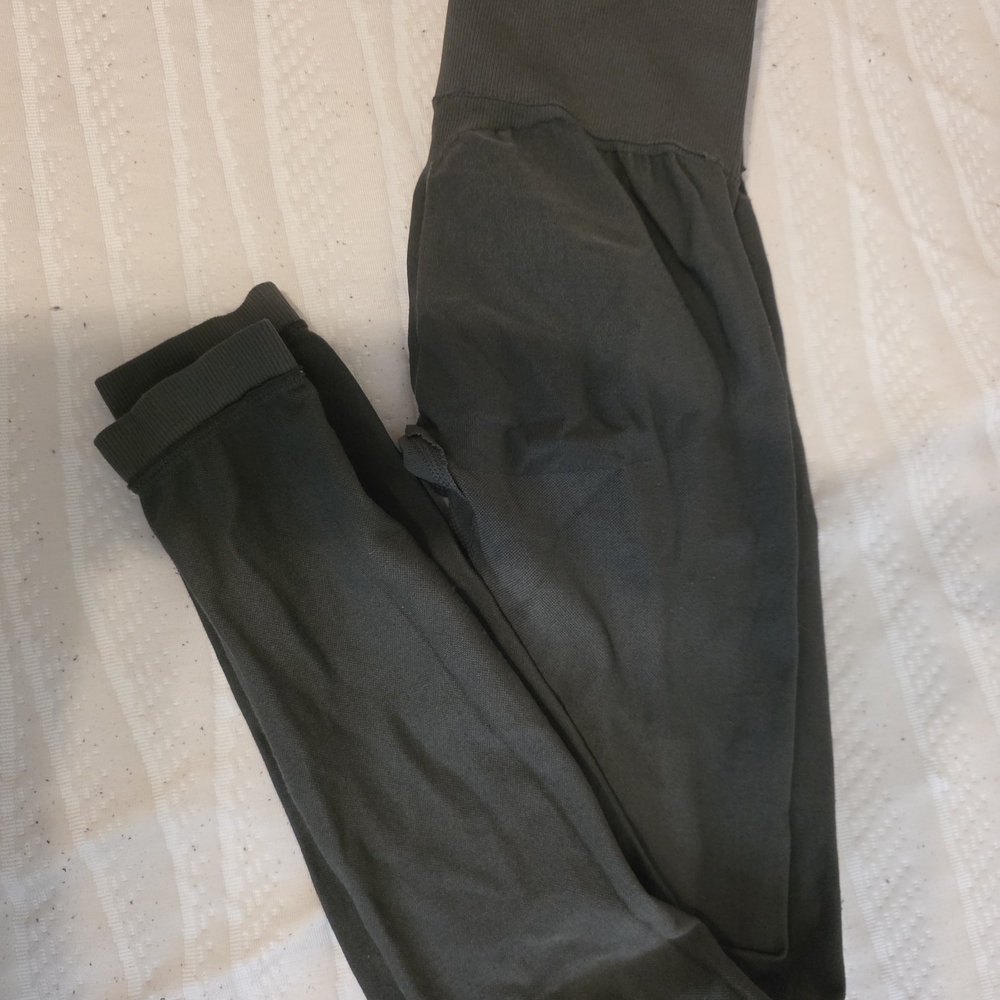 PARAGON GreenLeggings